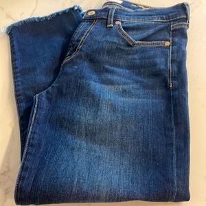 7 for all mankind mid rise cropped jeans